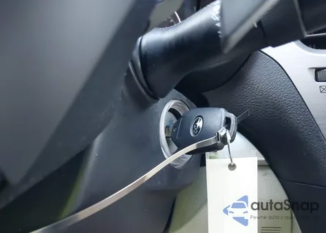 2014 Subaru Legacy 2.5I Premium z USA, uszkodzony, nr VIN 4S3BMBC69E3031150